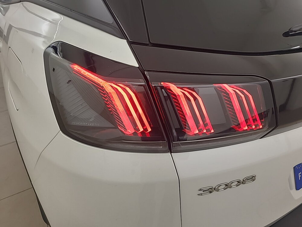Occasion PEUGEOT 3008 3008 Hybrid 225 e-EAT8 - Allure Pack