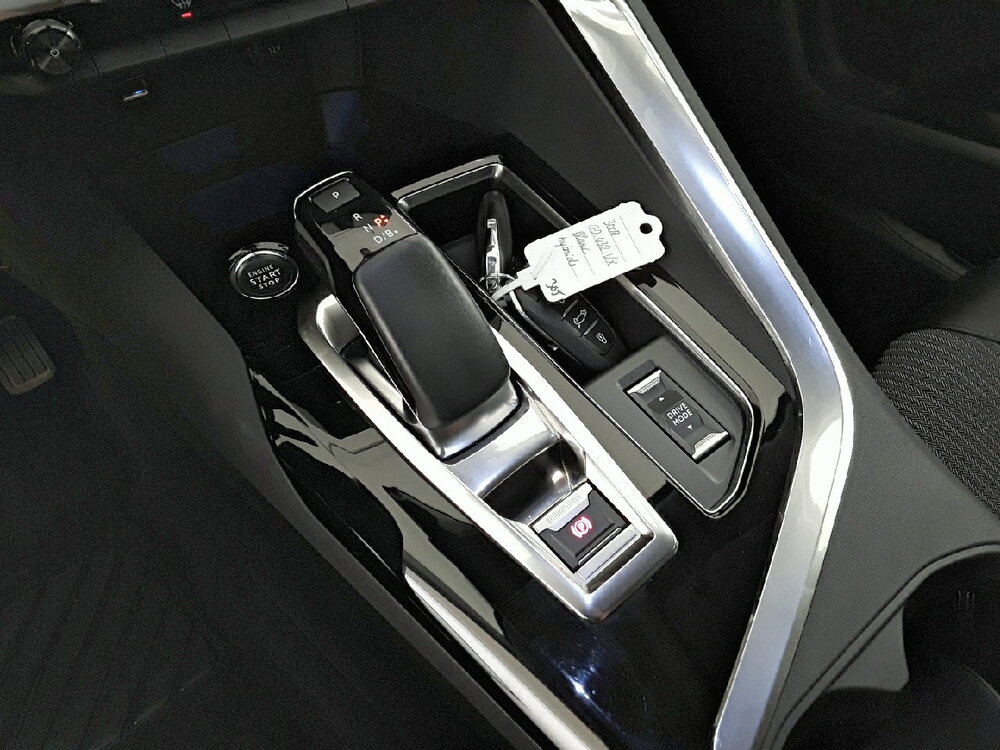 Occasion PEUGEOT 3008 3008 Hybrid 225 e-EAT8 - Allure Pack