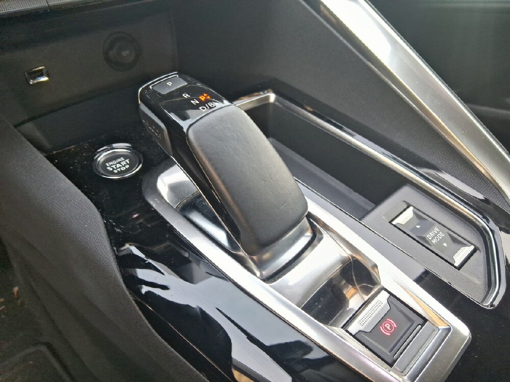 Occasion PEUGEOT 3008 3008 Hybrid 225 e-EAT8 - Allure Pack