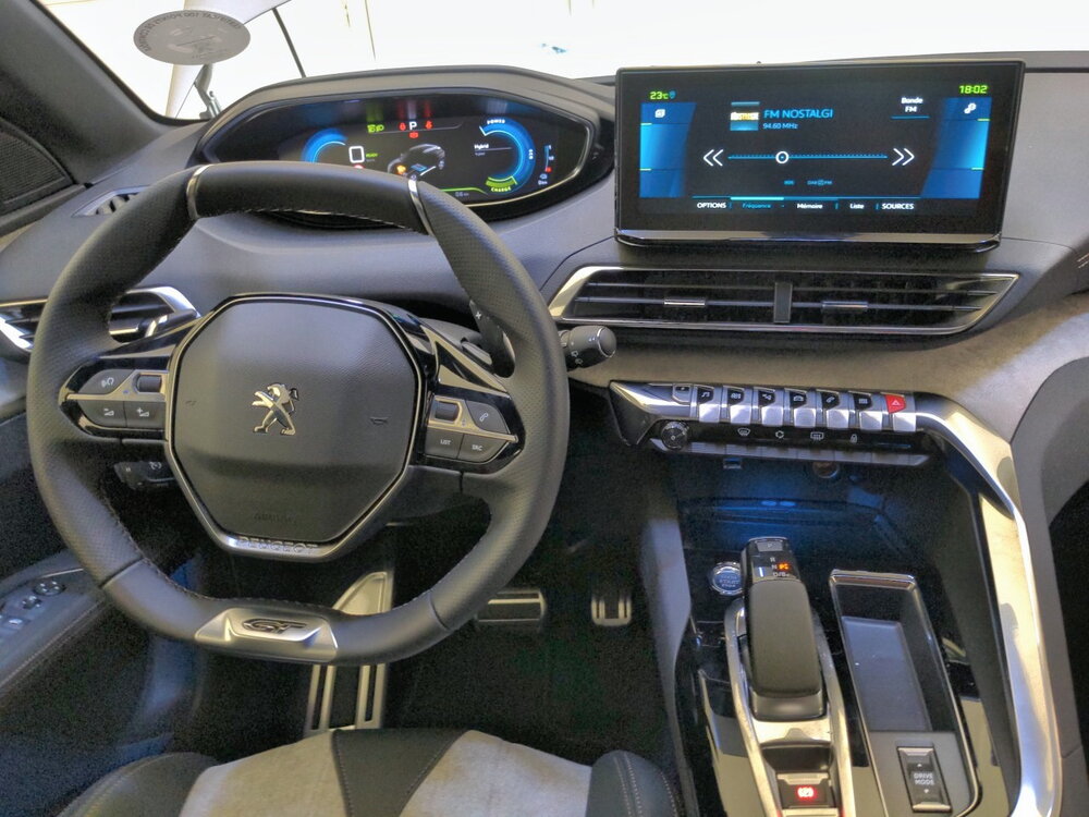 Occasion PEUGEOT 3008 3008 Hybrid 225 e-EAT8 - GT