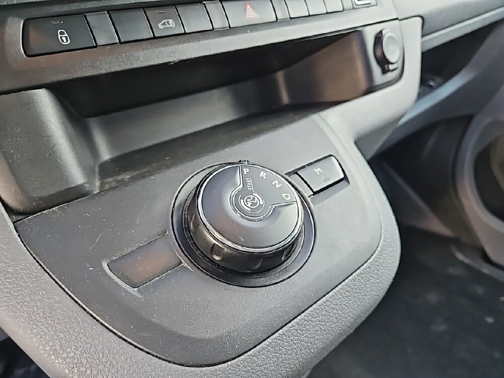 Occasion PEUGEOT Expert EXPERT FGN TOLE STANDARD 2.0 BLUEHDI 120 S&S EAT8 - ASPHALT