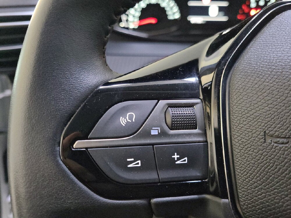 Occasion PEUGEOT 208 208 PureTech 100 S&S BVM6 - Style