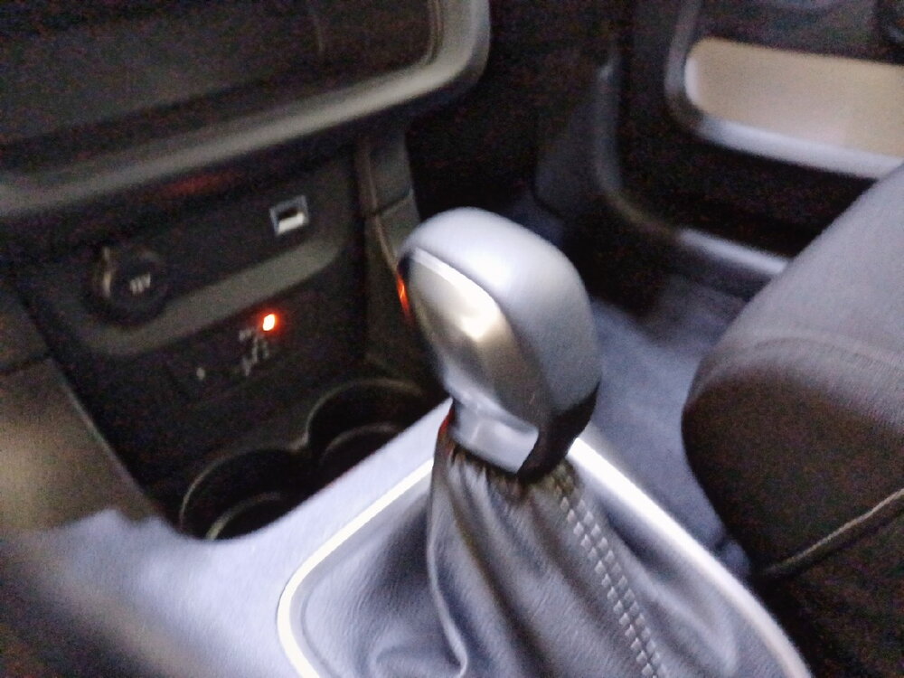 Occasion CITROEN C3 C3 PureTech 110 S&S EAT6 - Shine Pack