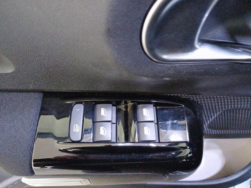 Occasion CITROEN C3 C3 PureTech 110 S&S EAT6 - Shine Pack