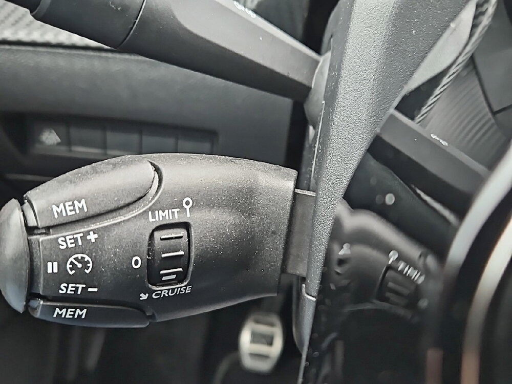 Occasion PEUGEOT 208 208 BlueHDi 100 S&S BVM6 - GT