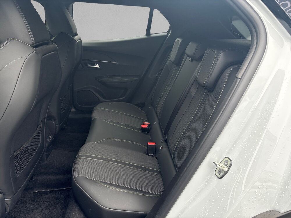 Occasion PEUGEOT 2008 2008 Hybrid 136 e-DCS6 - GT