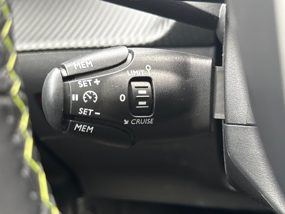 Occasion PEUGEOT 2008 2008 PureTech 130 S&S EAT8 - GT