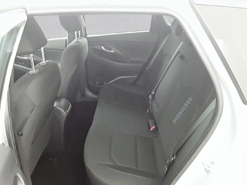 Occasion HYUNDAI i30 i30 SW 1.6 CRDi 115 DCT-7 - Edition #Navi