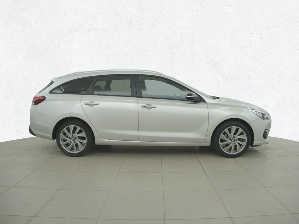 Occasion HYUNDAI i30 i30 SW 1.6 CRDi 115 DCT-7 - Edition #Navi