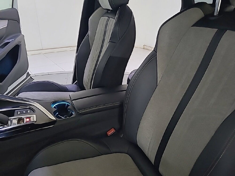 Occasion PEUGEOT 3008 3008 Hybrid 225 e-EAT8 - GT