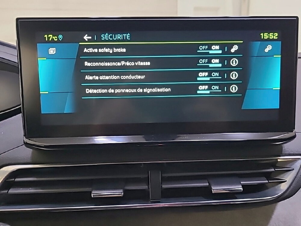 Occasion PEUGEOT 3008 3008 Hybrid 225 e-EAT8 - GT