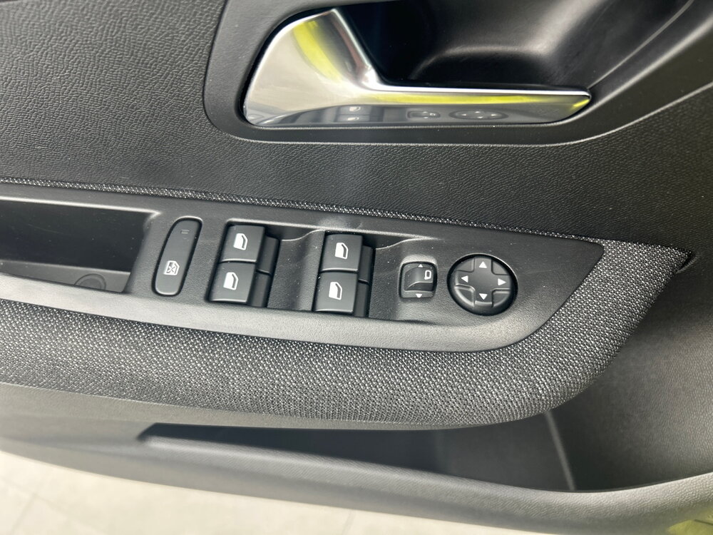 Occasion PEUGEOT 208 208 Hybrid 110 ch e-DCS6 - Style
