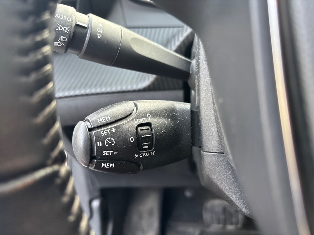 Occasion PEUGEOT 208 208 Electrique 50 kWh 136ch - Allure