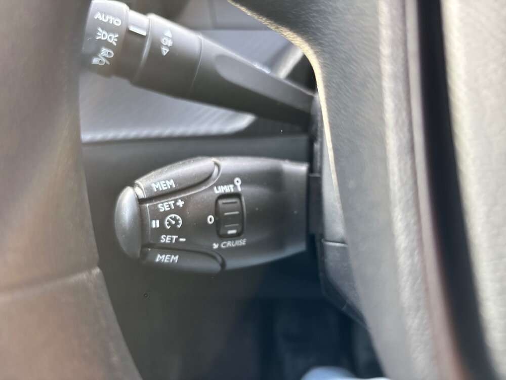 Occasion PEUGEOT 208 208 PureTech 75 S&S BVM5 - Like