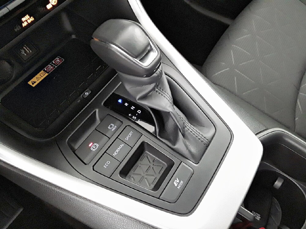 Occasion TOYOTA RAV4 RAV4 Hybride 218 ch 2WD - Dynamic