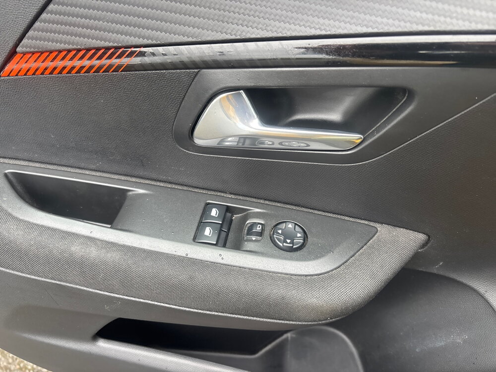 Occasion PEUGEOT 208 208 Electrique 50 kWh 136ch - Active