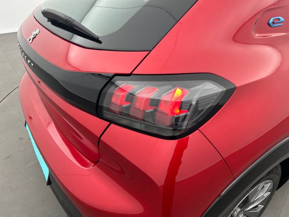 Occasion PEUGEOT 208 208 Electrique 50 kWh 136ch - Active Pack