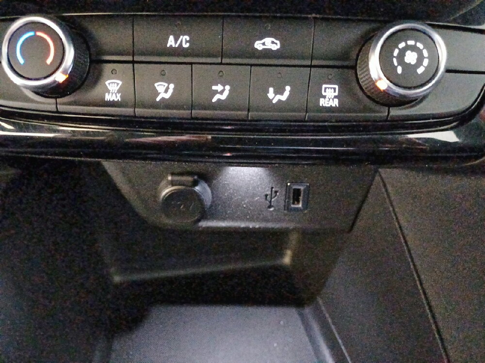 Occasion OPEL Corsa Corsa 1.2 Turbo 100 ch BVM6 - Elegance Business