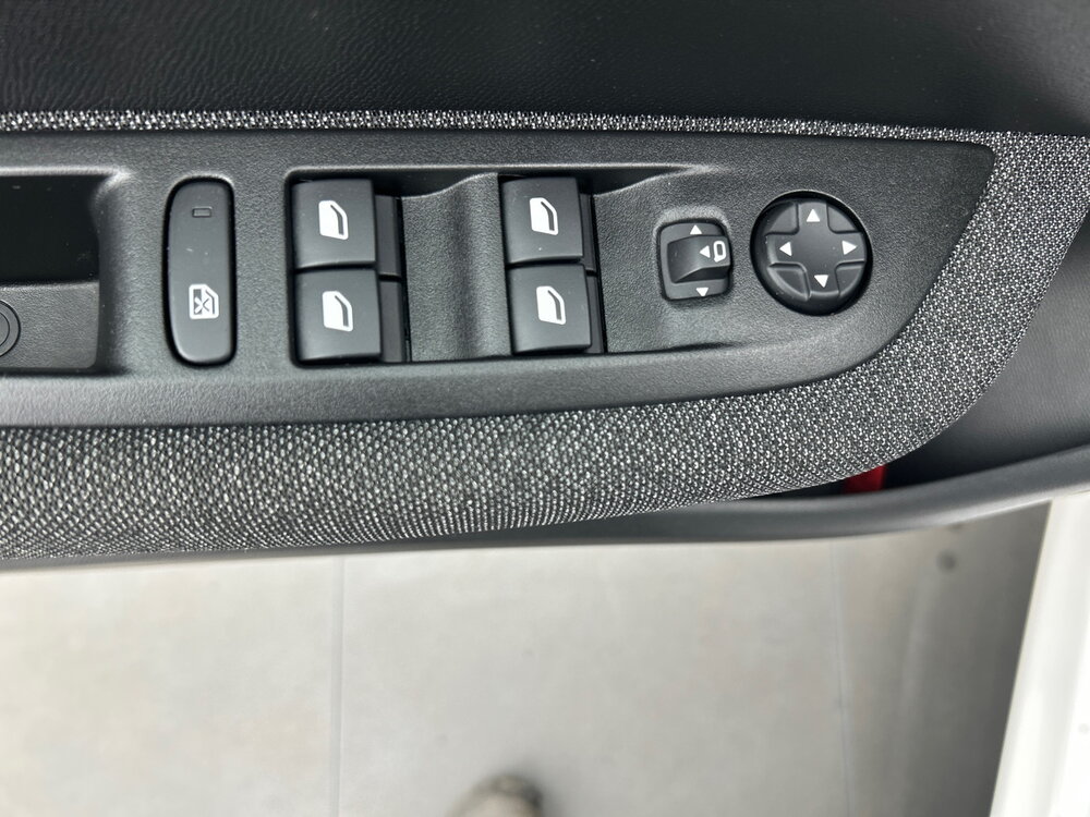 Occasion PEUGEOT 208 208 Electrique 50 kWh 136ch - Style