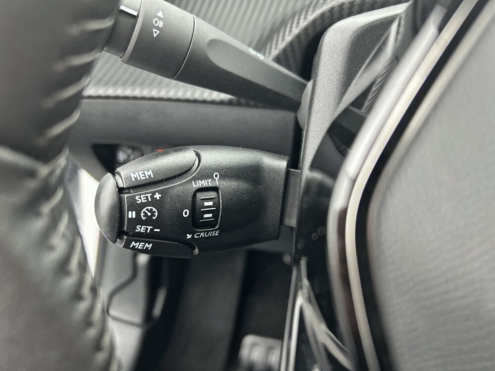 Occasion PEUGEOT 208 208 Electrique 50 kWh 136ch - Style