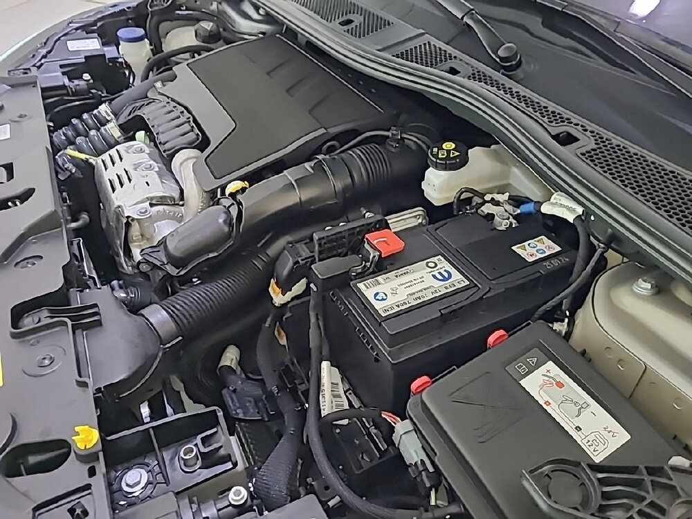 Occasion PEUGEOT 208 208 PureTech 100 S&S BVM6 - STYLE