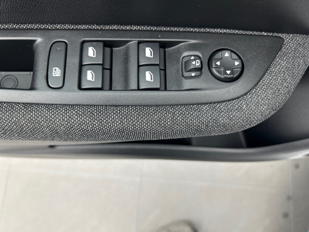 Occasion PEUGEOT 208 208 Electrique 50 kWh 136ch - Style