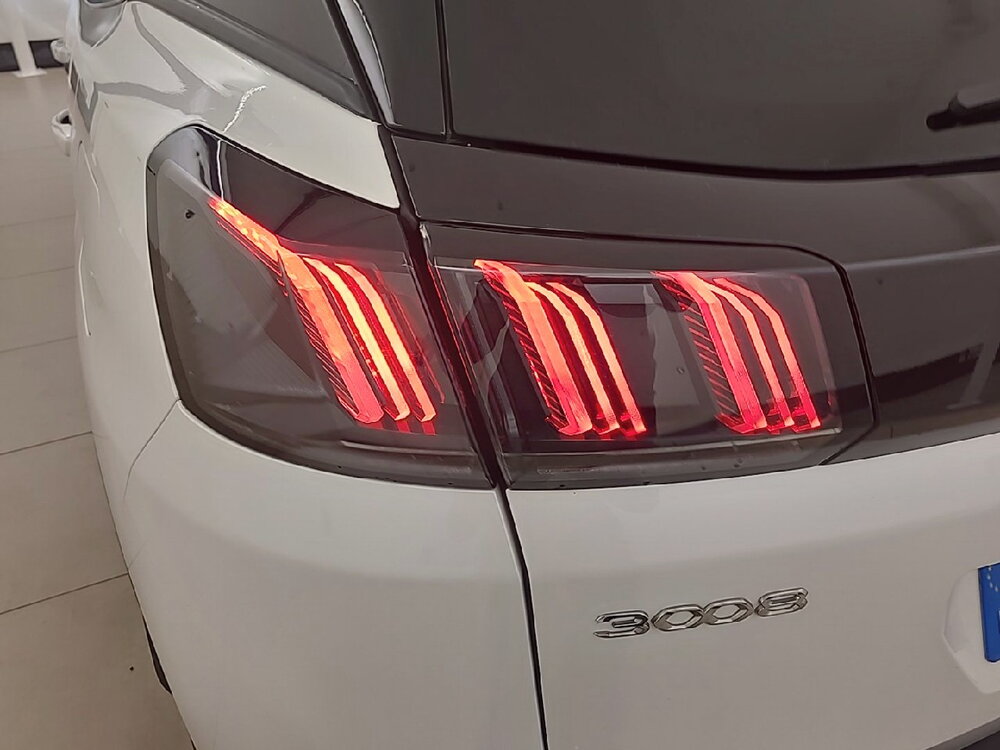 Occasion PEUGEOT 3008 3008 Hybrid 225 e-EAT8 - Roadtrip