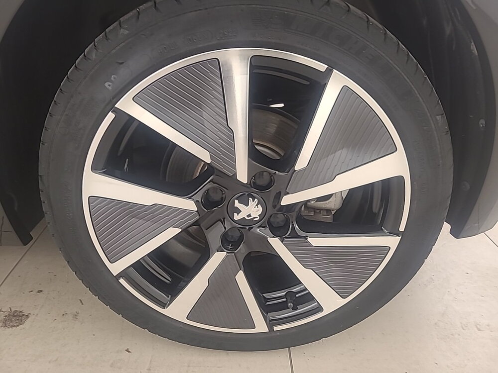 Occasion PEUGEOT 208 208 Electrique 50 kWh 136ch - GT Pack