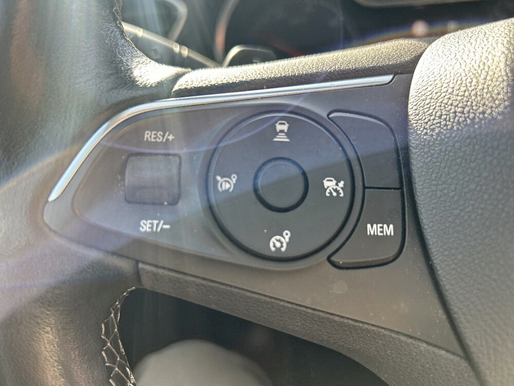 Occasion OPEL Grandland X Grandland X Hybrid 225 ch BVA8 - Ultimate