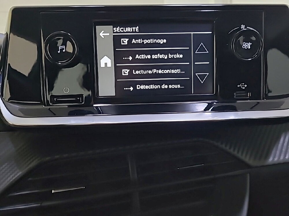 Occasion PEUGEOT 208 208 PureTech 75 S&S BVM5 - Like