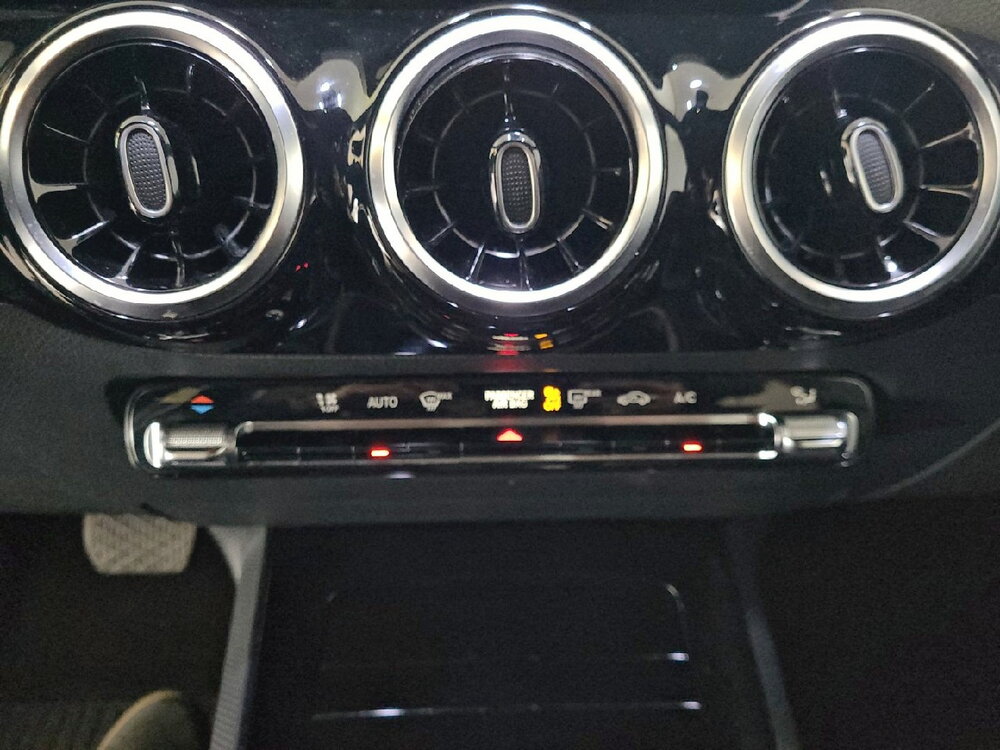 Occasion MERCEDES BENZ Classe B Classe B 180 d 7G-DCT - Business Line Edition