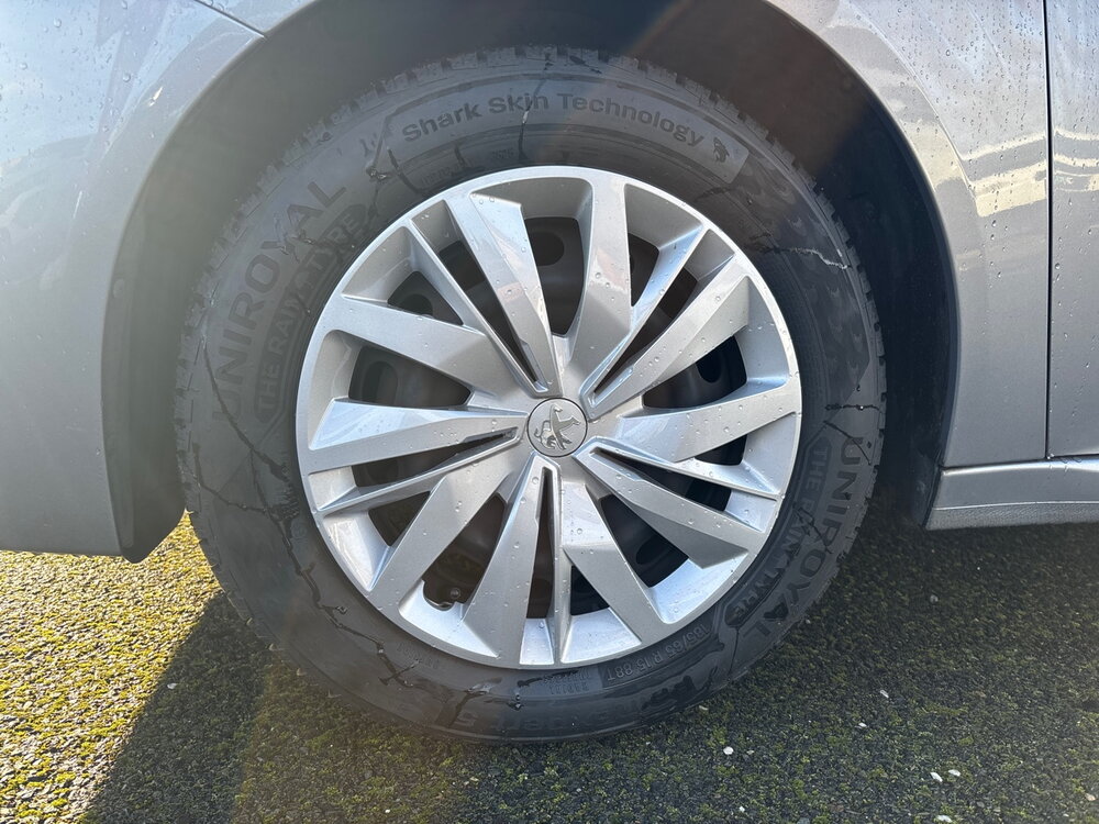 Occasion PEUGEOT 208 208 PureTech 75 S&S BVM5 - Like