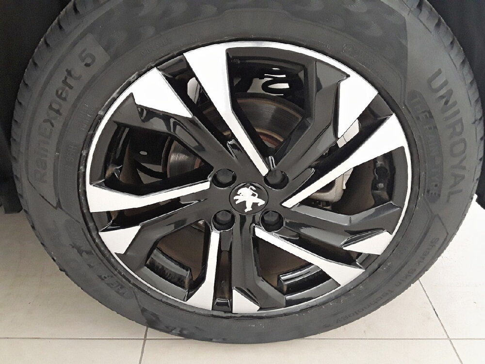 Occasion PEUGEOT 2008 2008 Electrique 136 ch - Allure