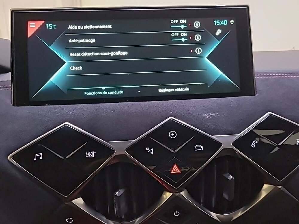 Occasion DS DS3 Crossback DS3 Crossback E-Tense - Ines de la Fressange Paris