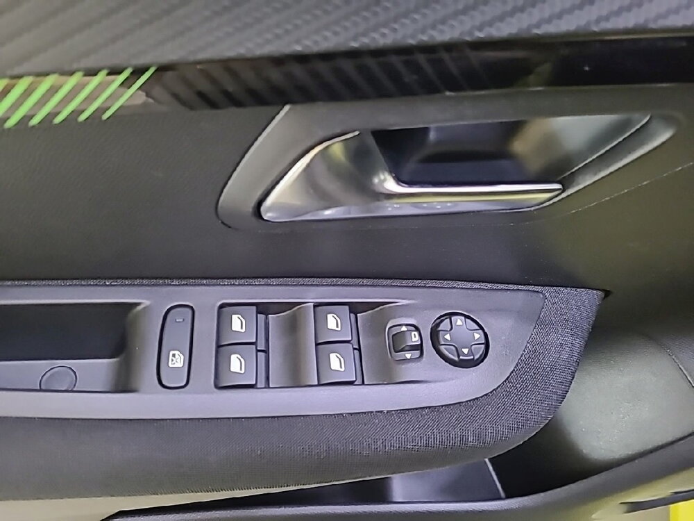 Occasion PEUGEOT 208 208 PureTech 100 S&S BVM6 - Active