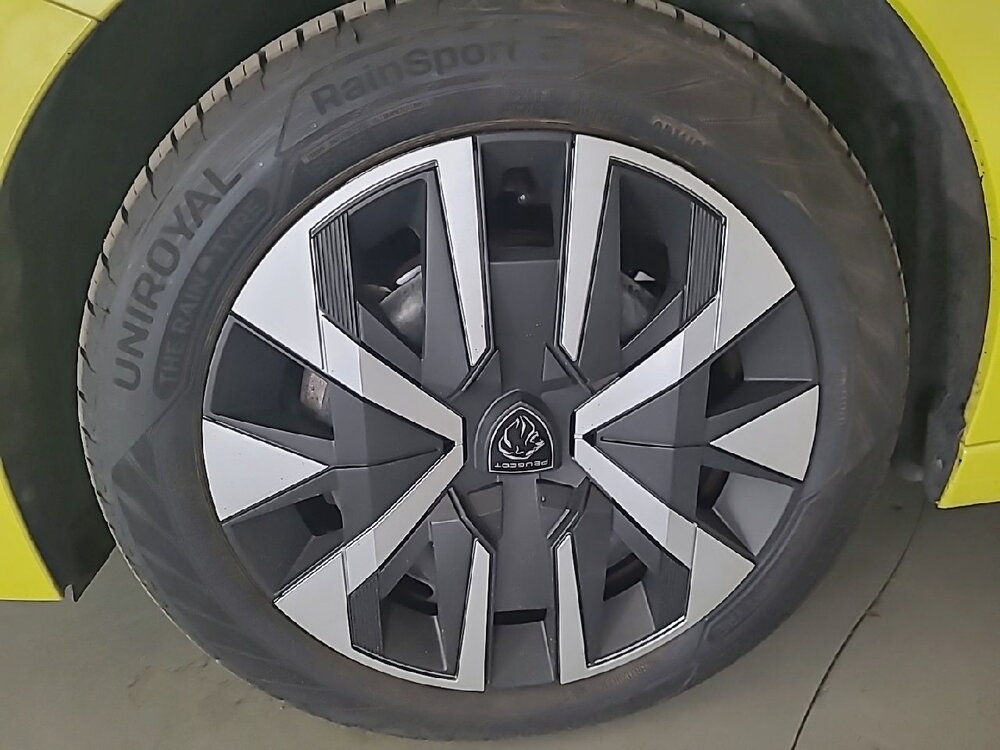 Occasion PEUGEOT 208 208 PureTech 100 S&S BVM6 - Active