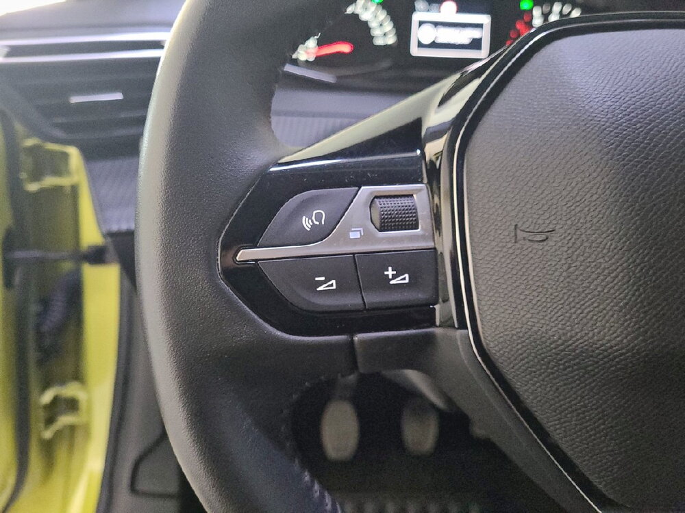 Occasion PEUGEOT 208 208 PureTech 100 S&S BVM6 - Active