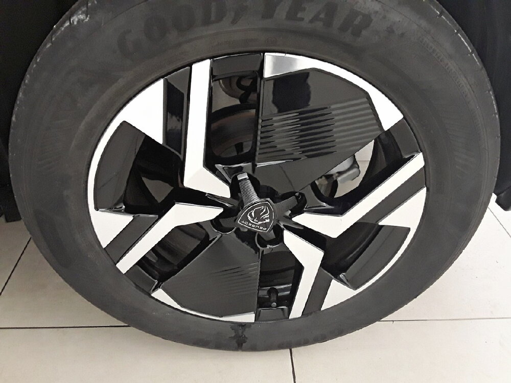 Occasion PEUGEOT 2008 2008 130 S&S EAT8 - Allure