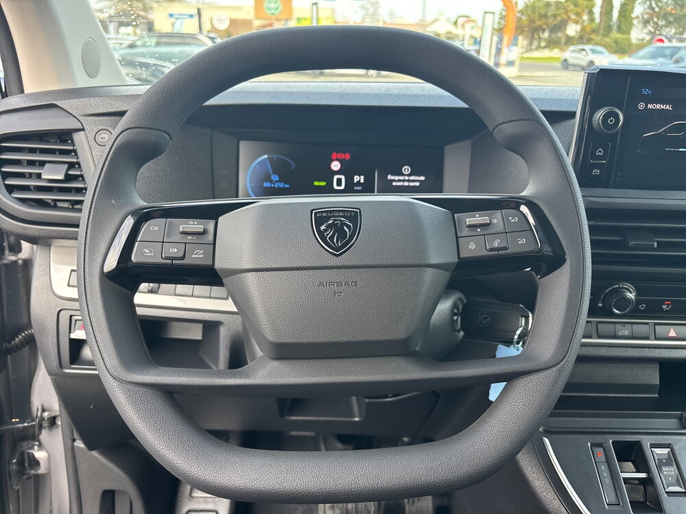 Occasion PEUGEOT Expert E-EXPERT FGN M ELECTRIQUE 100KWH (136CH) BATTERIE 75 KWH