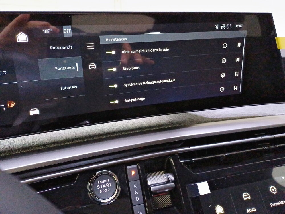 Occasion PEUGEOT 3008 3008 Hybrid 145 e-DCS6 - Allure