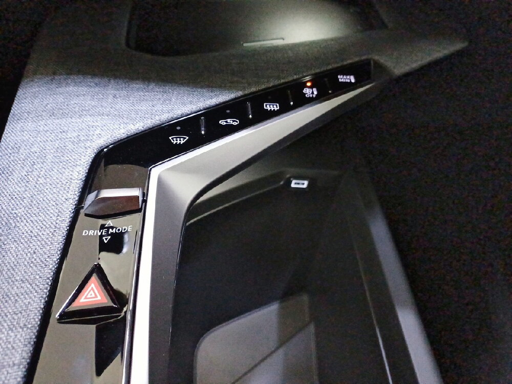 Occasion PEUGEOT 3008 3008 Hybrid 145 e-DCS6 - Allure