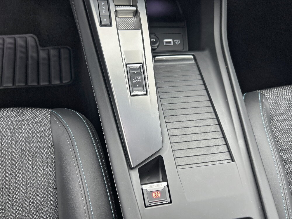 Occasion PEUGEOT 308 308 PHEV 180 e-EAT8 - Allure