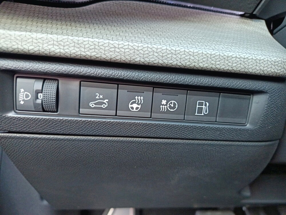 Occasion CITROEN C5X C5 X Hybride Rechargeable 225 S&S e-EAT8 - Shine Pack
