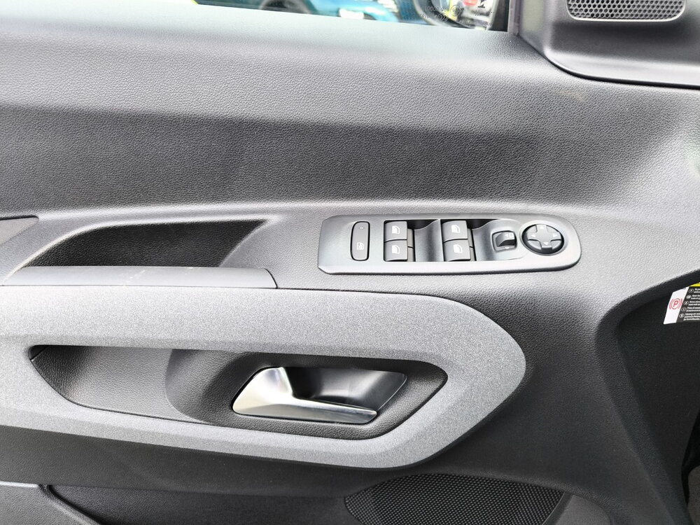 Occasion PEUGEOT Rifter Rifter M Diesel 100 ch Manuelle 5pl - Allure