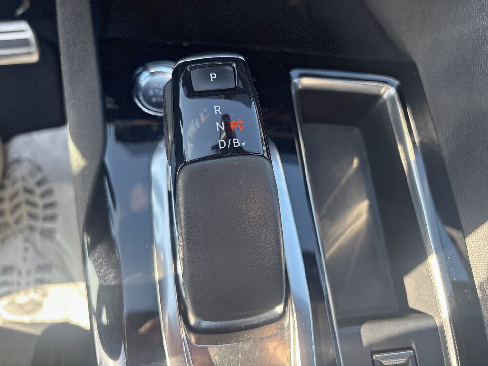 Occasion PEUGEOT 3008 3008 Hybrid 225 e-EAT8 - GT