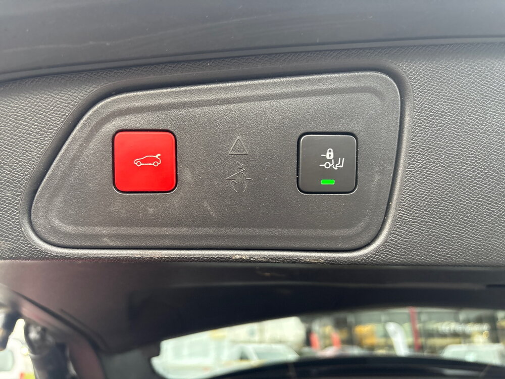 Occasion PEUGEOT 3008 3008 Hybrid 225 e-EAT8 - GT