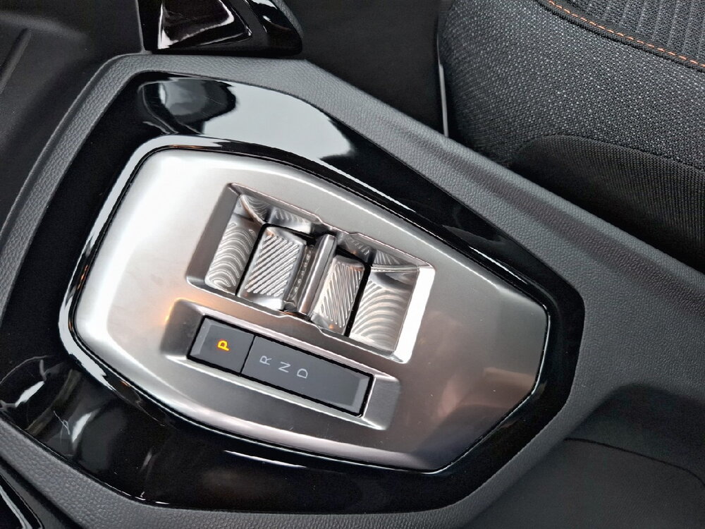 Occasion PEUGEOT 208 208 Hybrid 110 ch e-DCS6 - Style