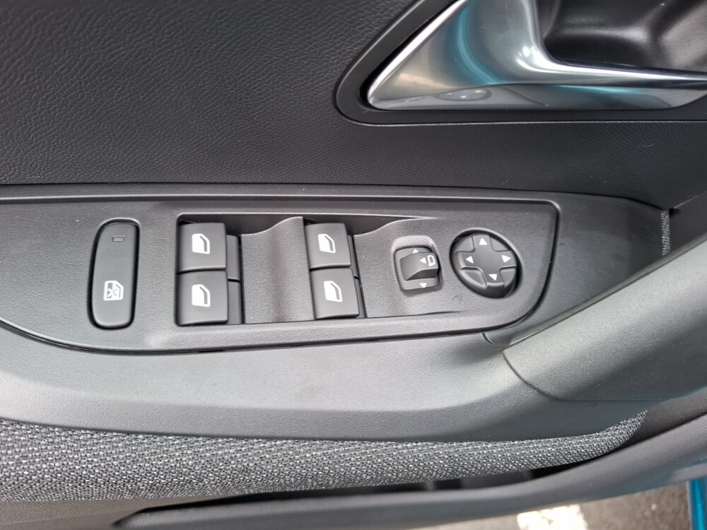 Occasion PEUGEOT 2008 2008 Hybrid 110 e-DCS6 - Style