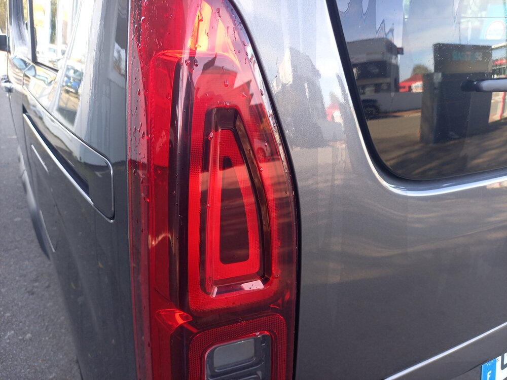 Occasion CITROEN Berlingo e-Berlingo Taille M 136 ch 100 kWh Automatique - Shine