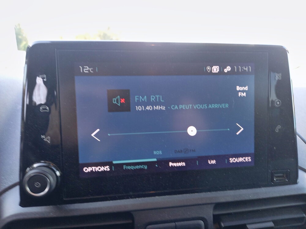 Occasion CITROEN Berlingo e-Berlingo Taille M 136 ch 100 kWh Automatique - Shine